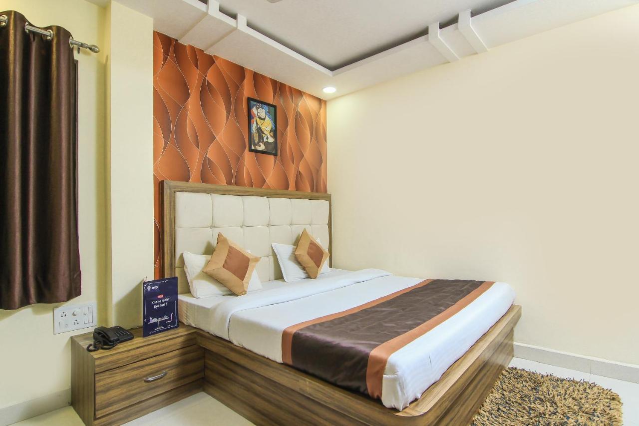 Oyo 8883 Hotel Comfort Zone Лакхнау Экстерьер фото